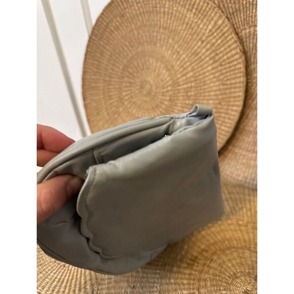Mitzi women’s gray scalloped clutch bag - Picture 5 of 8